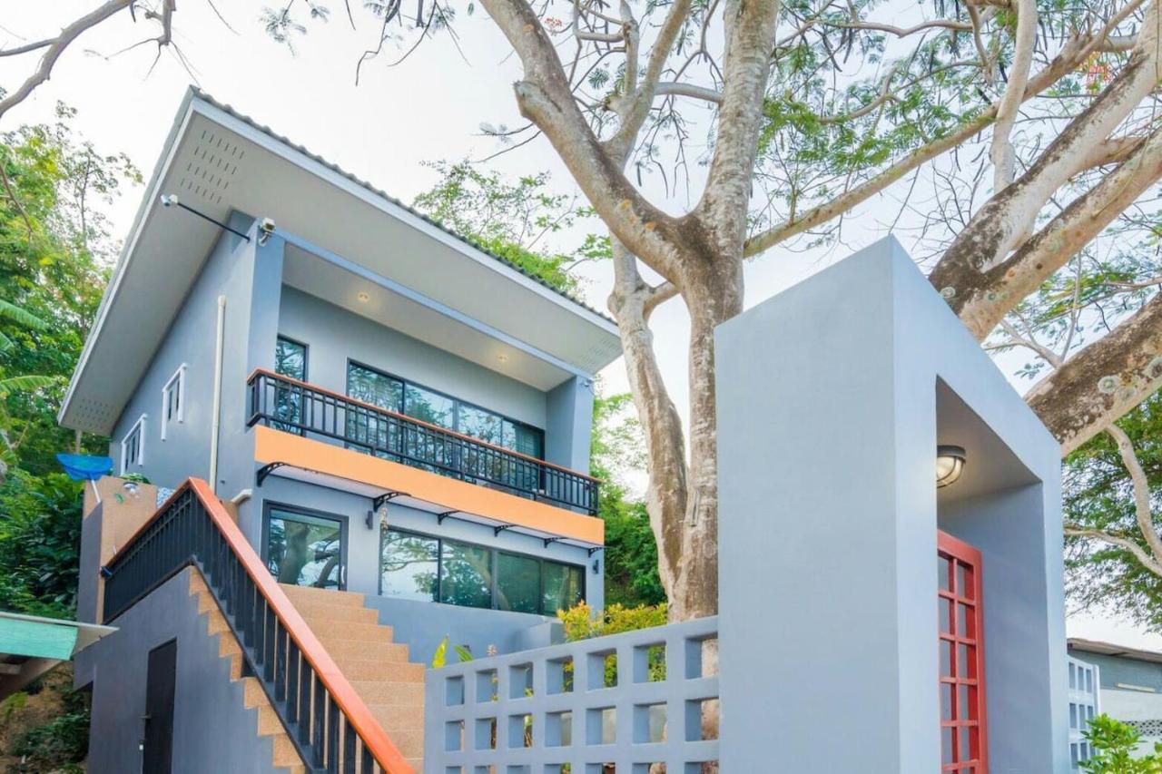 Koh Sirey Beachfront Pool Villa Phuket Buitenkant foto