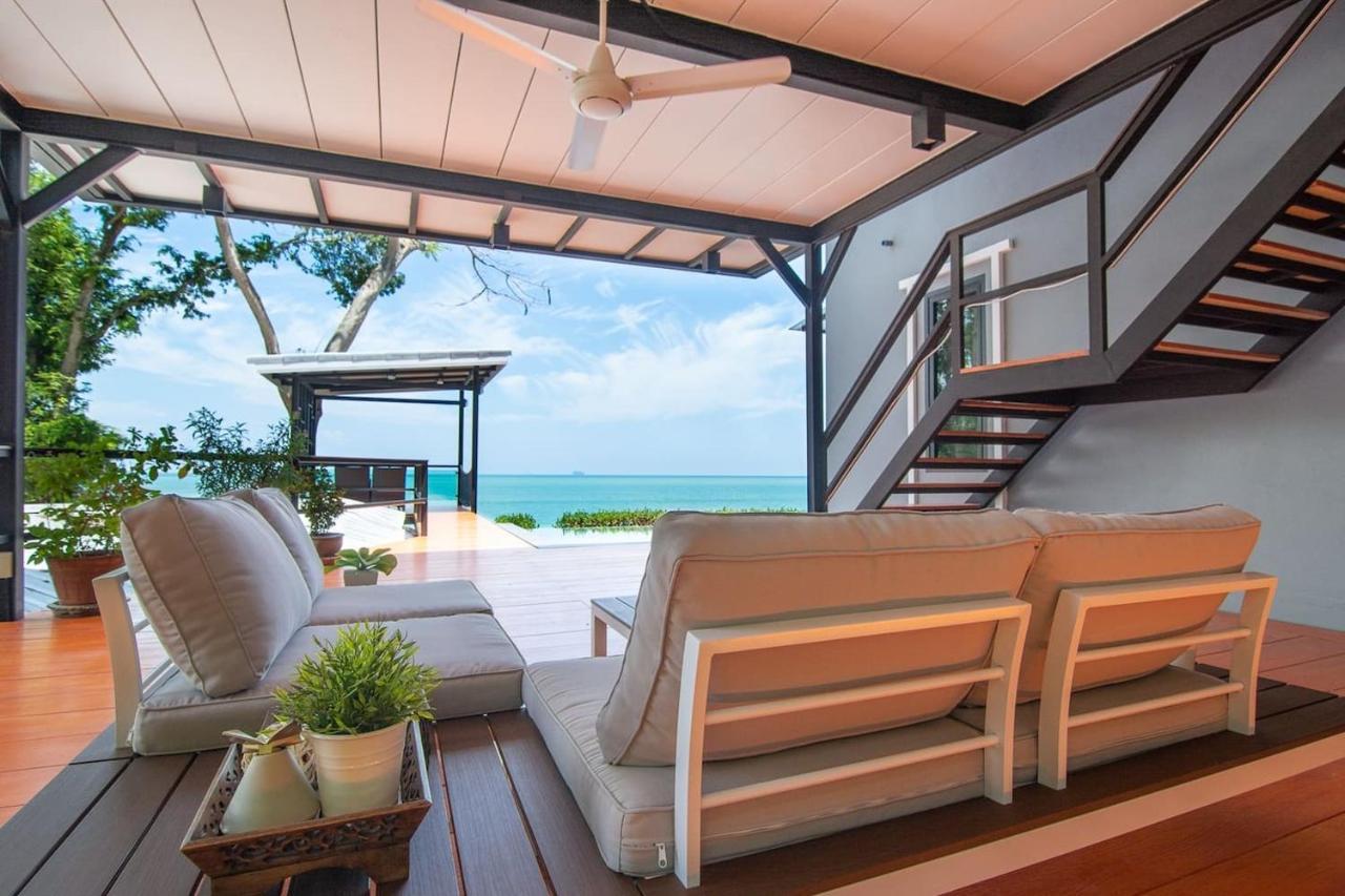 Koh Sirey Beachfront Pool Villa Phuket Buitenkant foto
