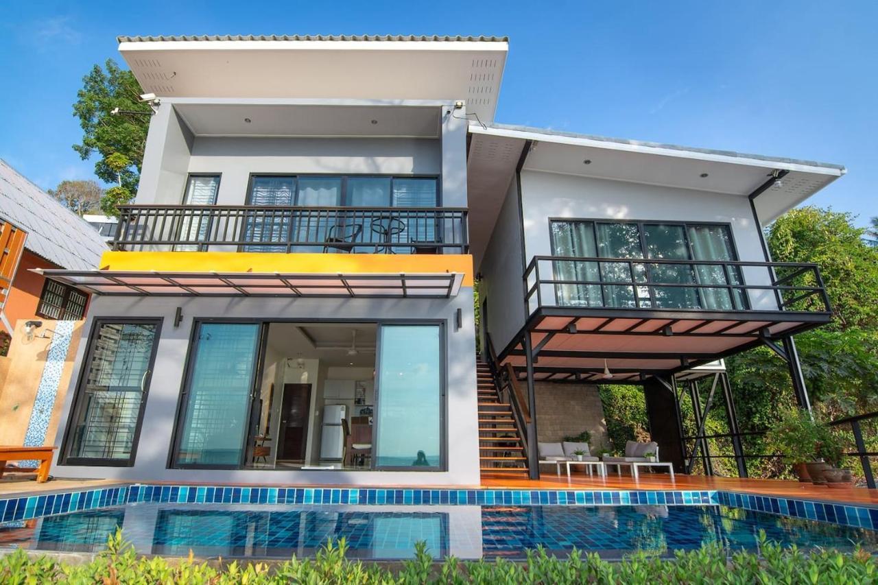 Koh Sirey Beachfront Pool Villa Phuket Buitenkant foto