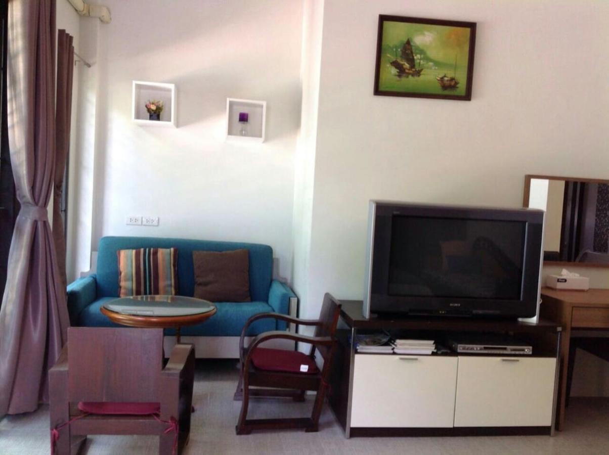 Koh Sirey Beachfront Pool Villa Phuket Buitenkant foto