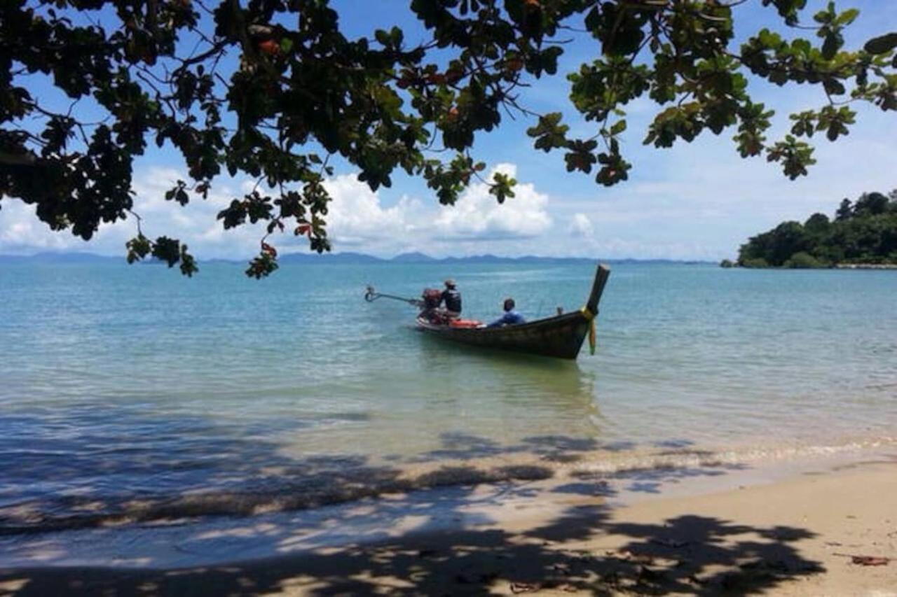 Koh Sirey Beachfront Pool Villa Phuket Buitenkant foto