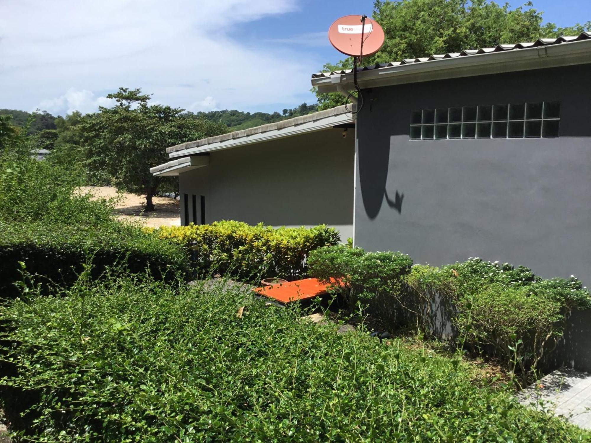 Koh Sirey Beachfront Pool Villa Phuket Buitenkant foto